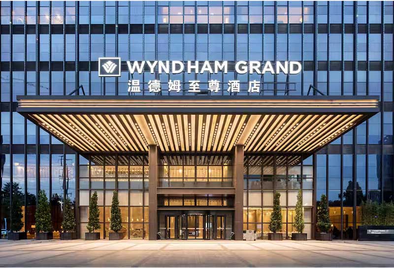 应用案例丨龙8头号玩家MODBUS网关应用于中央空调节能管理控制系统
